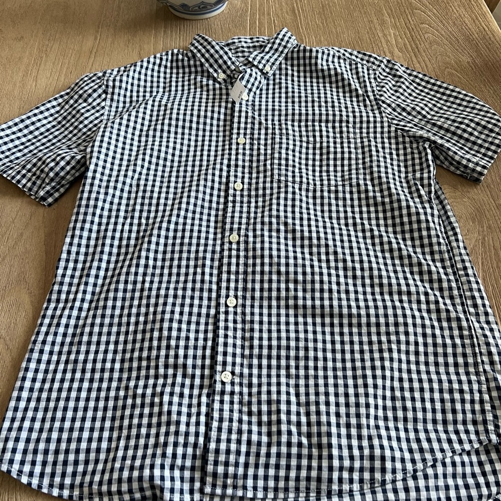 Gap Men’s gingham short sleeve button front